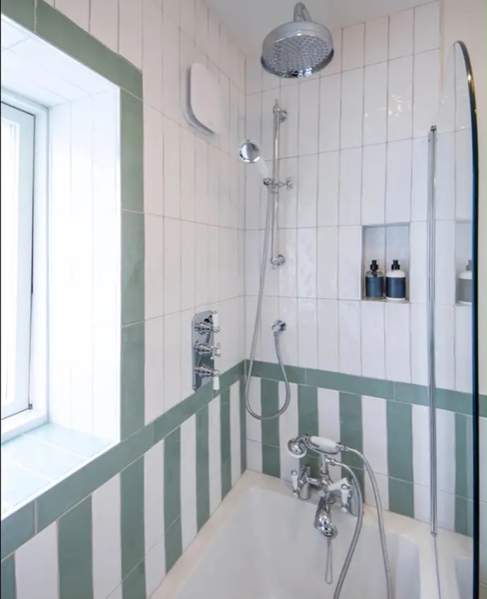 DIY SOS Bray: shower fittings and tiled bath surround