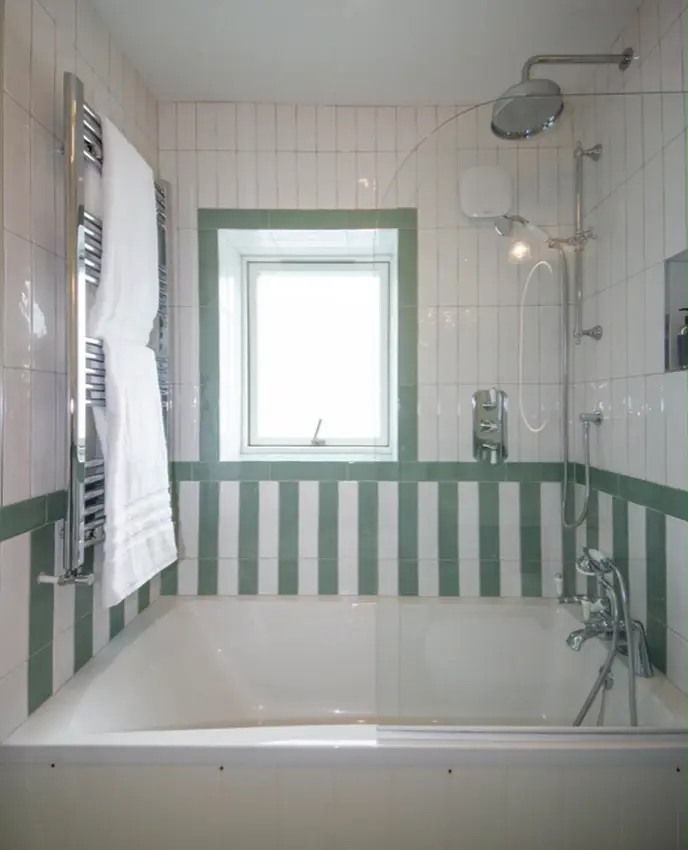 DIY SOS Bray: bath and shower room finishes