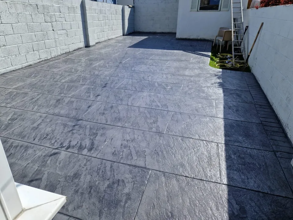 CG Groundworks Ltd imprinted concrete & driveways – project photograph 3