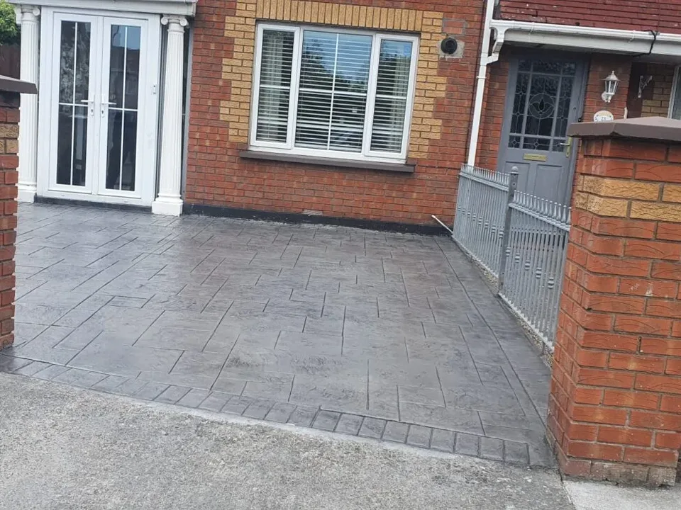 CG Groundworks Ltd imprinted concrete & driveways – project photograph 9