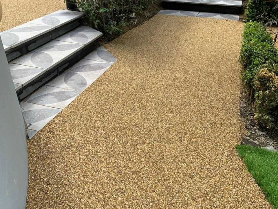 Designer Gardens & Driveways resin driveways & surfacing – project photograph 12