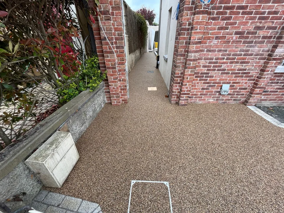 Designer Gardens & Driveways resin driveways & surfacing – project photograph 13