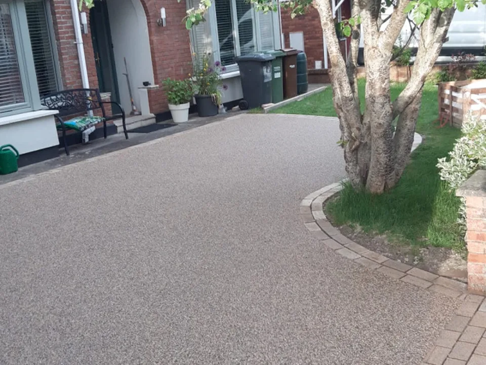 Designer Gardens & Driveways resin driveways & surfacing – project photograph 2