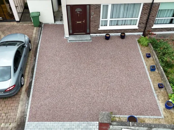 Leaf 2 Leaf Landscapes driveway and resin-bound surfacing project photograph 5