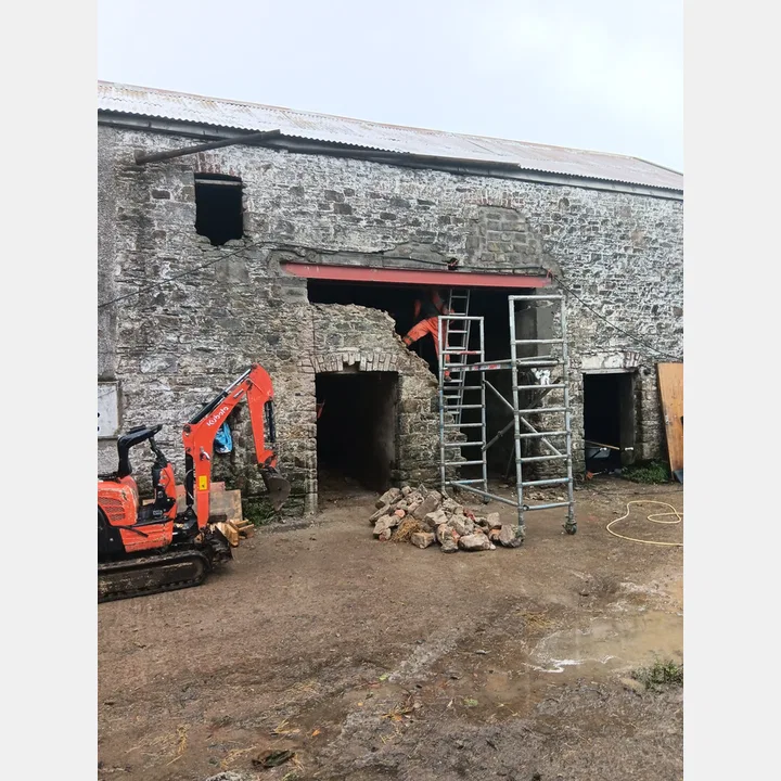 Concrete cutting and controlled opening work by MG Wallchasing & Core Drilling Ltd – project photograph 11