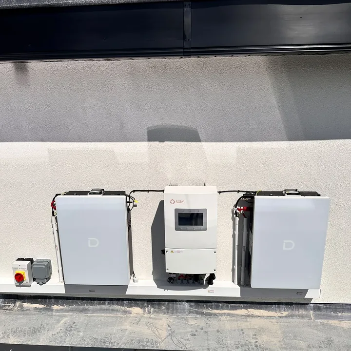 Home battery and inverter installation in the R.F Electrical Services project gallery