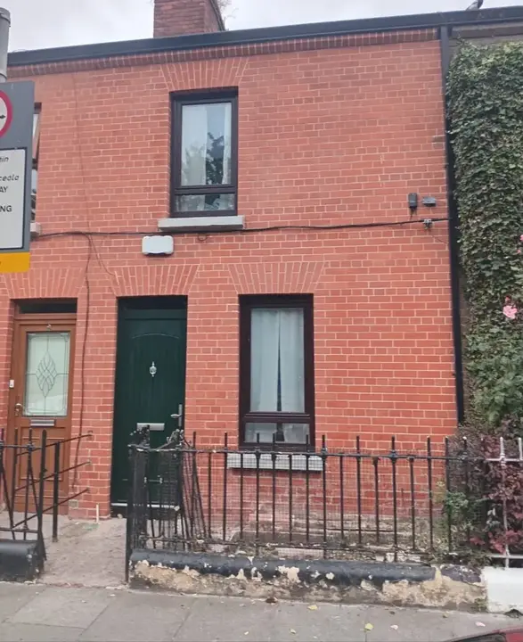 Dublin brick façade after cleaning and flush pointing by Rigney Restoration