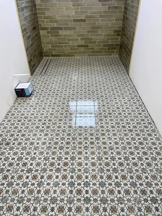 Treanor Tiling Ltd project photograph 4